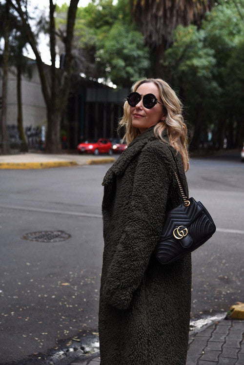 Women's Elegant Wool Coat Classic Tailored Design for Winter