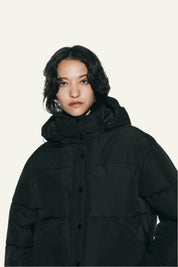 Women's Black Puffer Jacket Lightweight Warm Insulating Winter Coat
