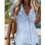 Floria | Romantic blouse with a floral print