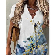 Floria | Romantic blouse with a floral print