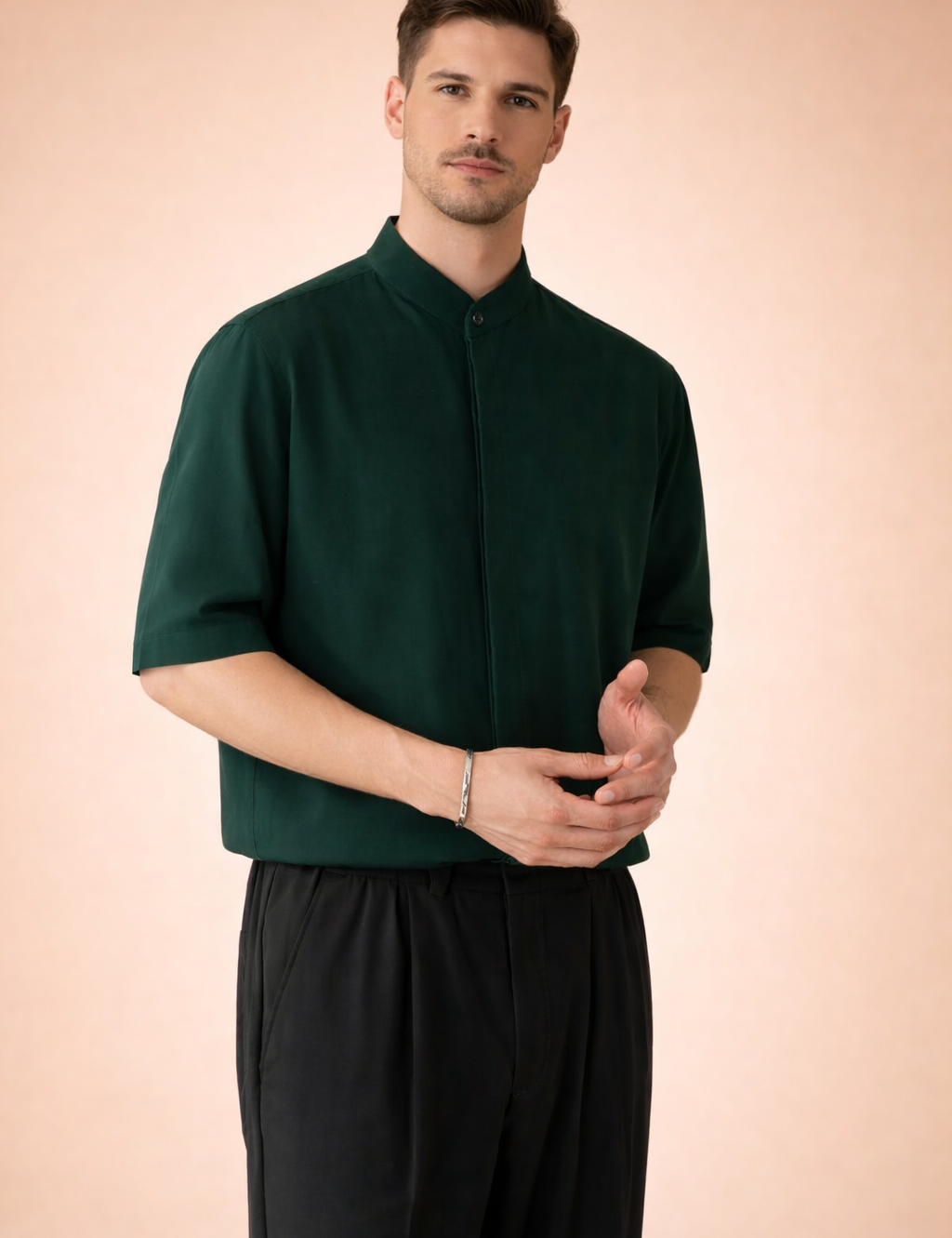 Adam| Minimalist Stand-Up Collar Shirt 2