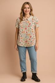 Alina | Summer blouse with a delicate pattern 1