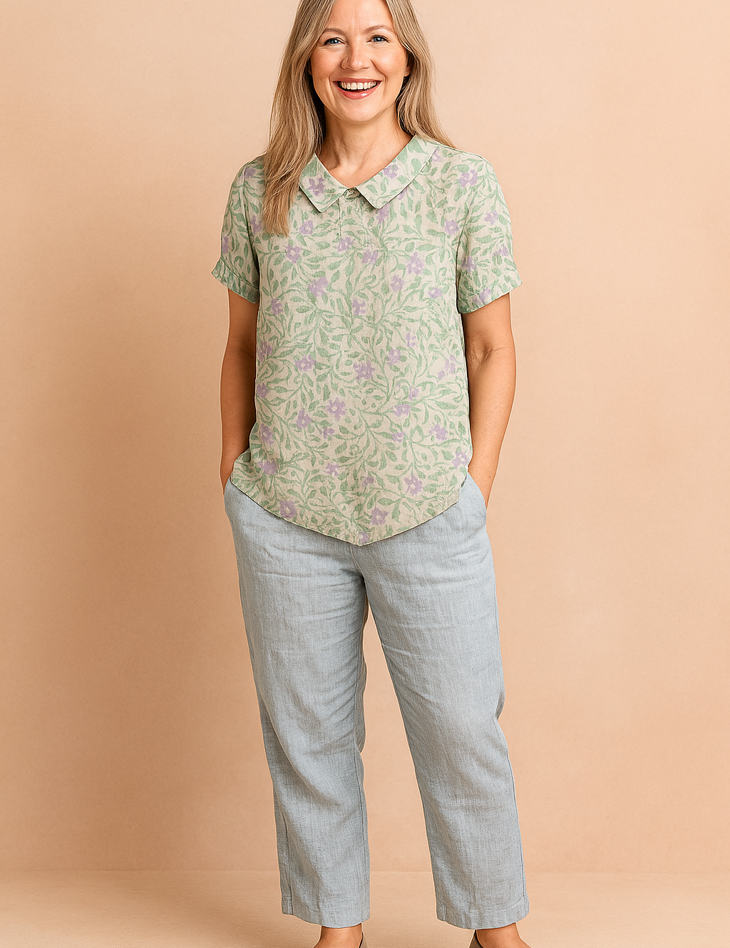 Alina | Summer blouse with a delicate pattern 7