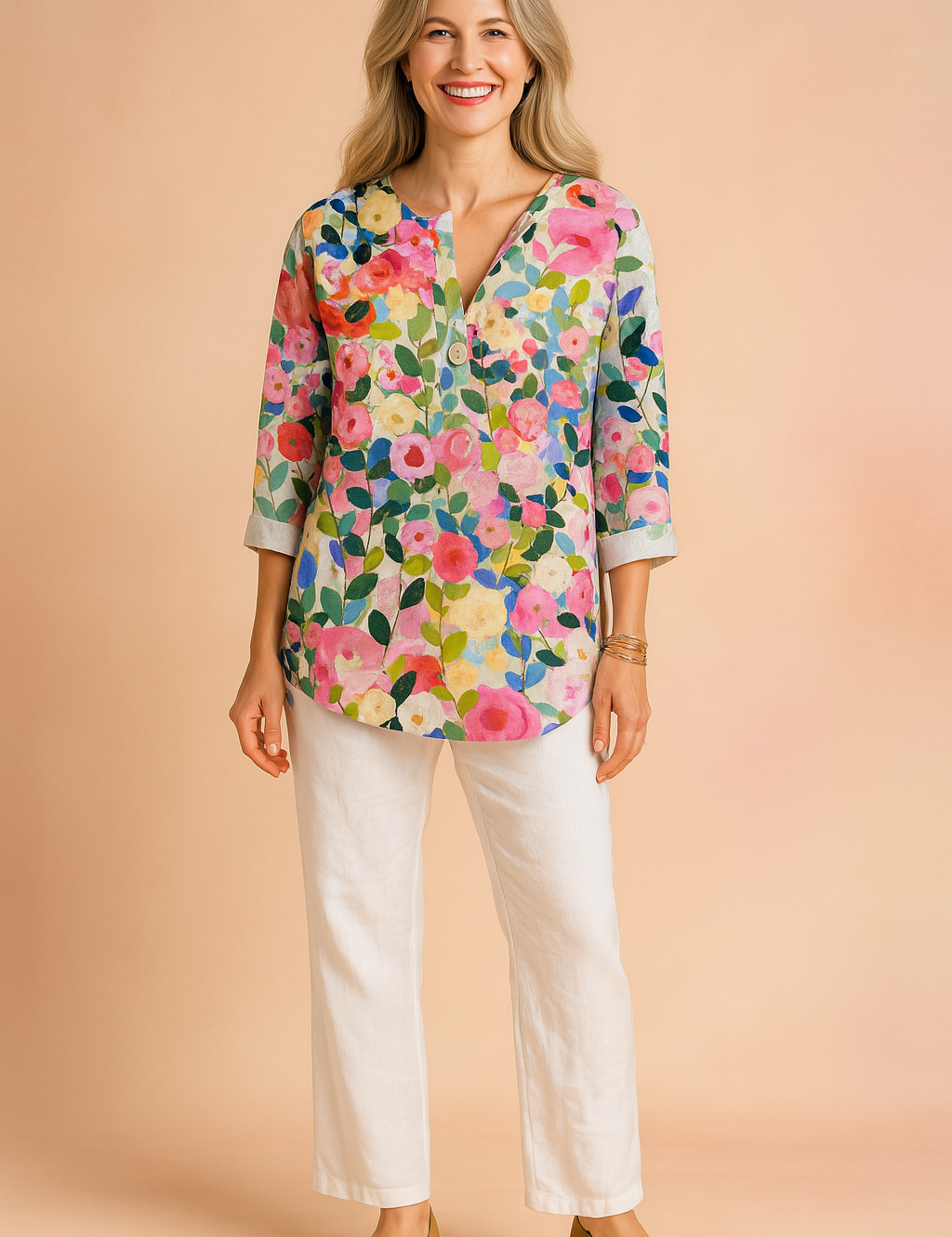 Aria | Lightweight blouse with a cutout neckline 0