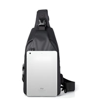 Arlo | Sleek Waterproof Crossbody Bag with Anti-Theft Protection 8