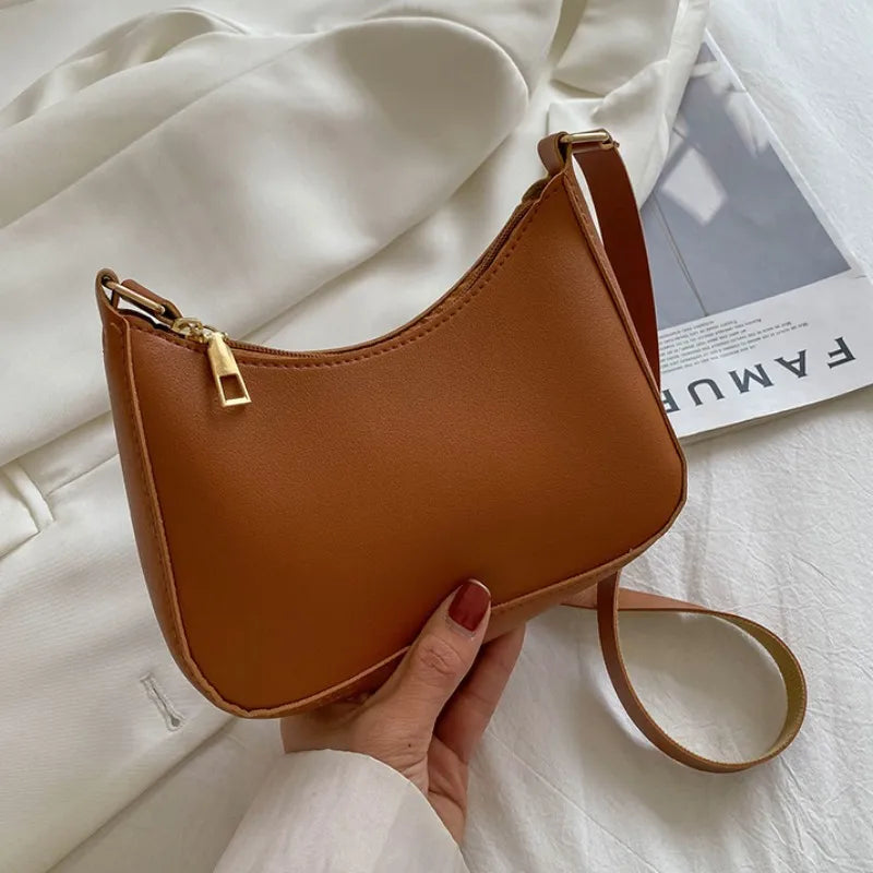 Bonnie | Mini Curve Shoulder Bag 8