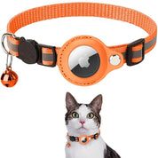 CAT GPS tracker collar with quick-release fastener and reflective design for improved night visibility 7