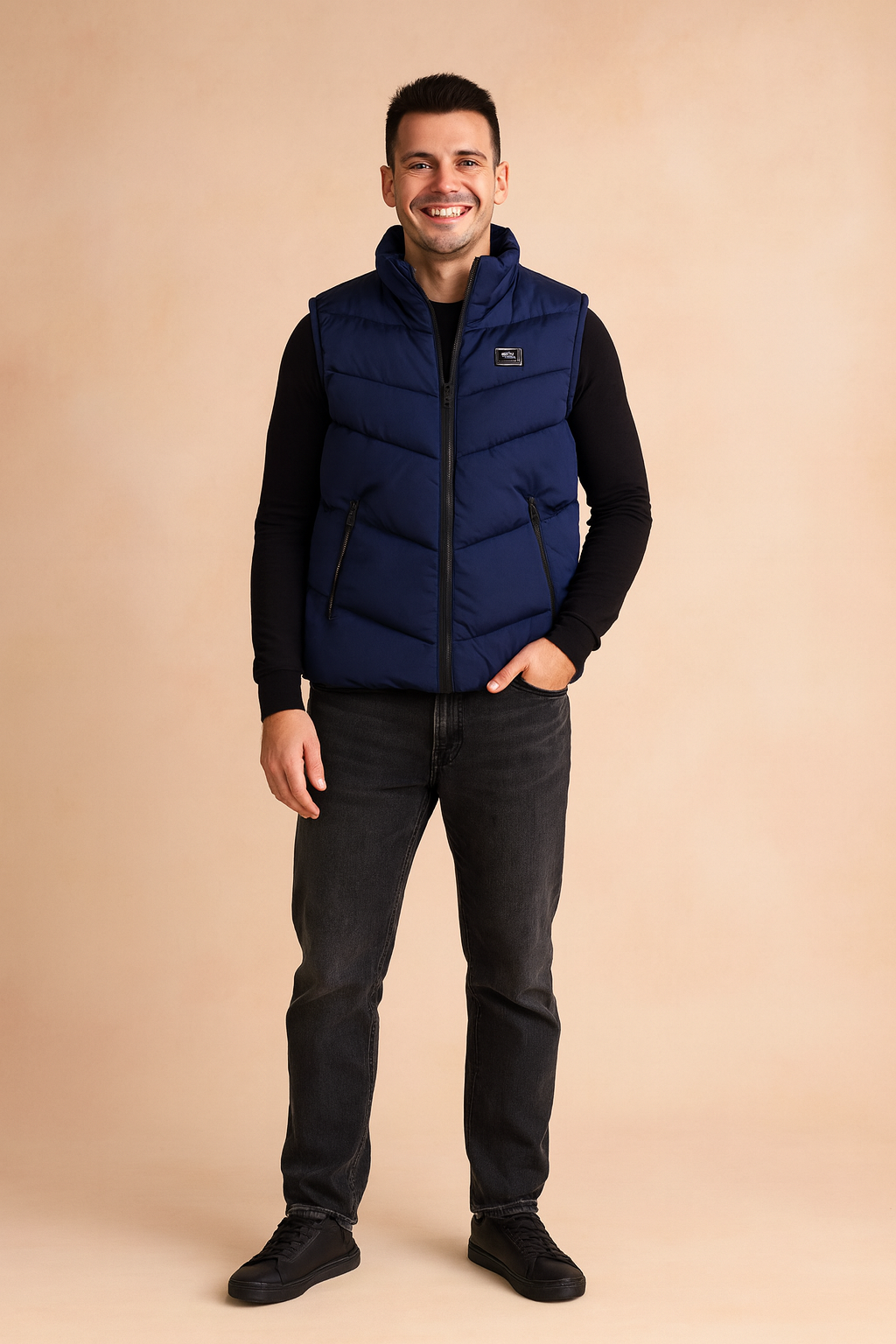 Cassian | Lightweight Vest for Colder Days 0