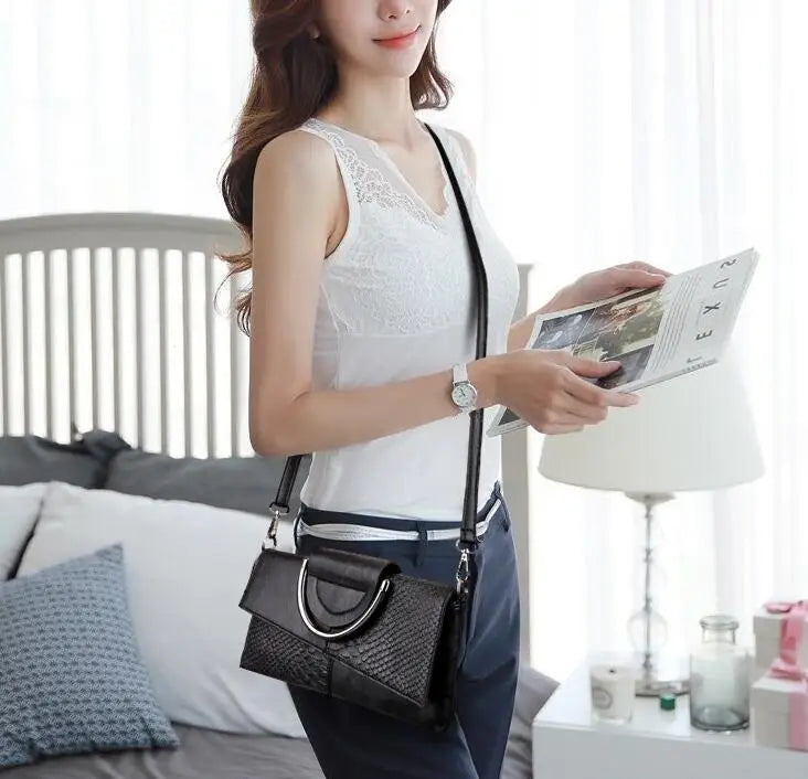 ELIZA | Sophisticated Style Leather Clutch 0