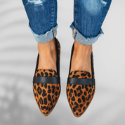 Elegant Black Leather Loafers for Women - Timeless Casual Footwear for All Occasions 7