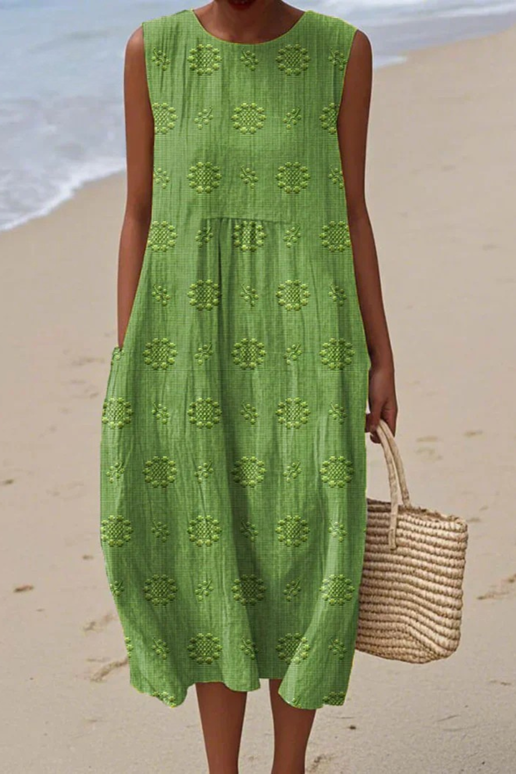 Elegant Summer Dress for Women - Flattering White Sleeveless Embroidered Formal Dress 0