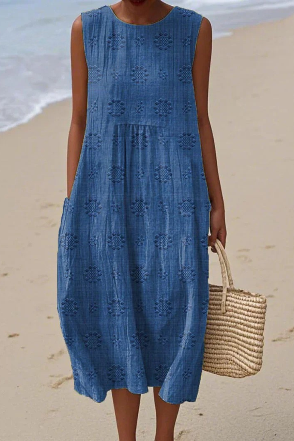 Elegant Summer Dress for Women - Flattering White Sleeveless Embroidered Formal Dress 2