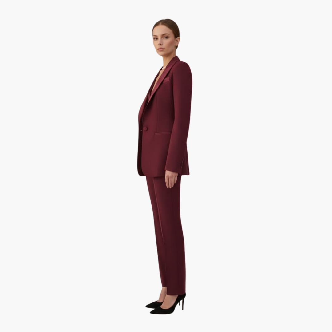 Elegant Women's Suit - Three-Piece Pant Suit with Notched Blazer and Straight-Leg Trousers for Office and Casual Wear 3