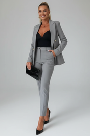 Elegant Women's Suit Set with Buttoned Jacket and Straight-Leg Trousers 9