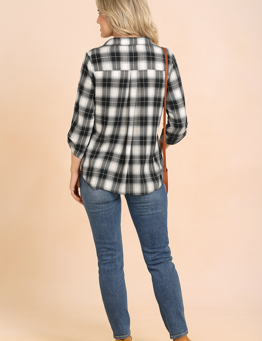 Erin | Classic Collar Shirt 1