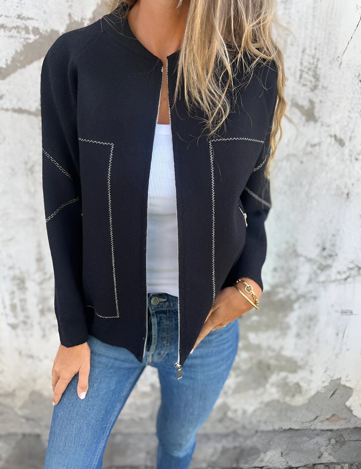 HANNAH | Stylish and Functional Women's Jacket 0