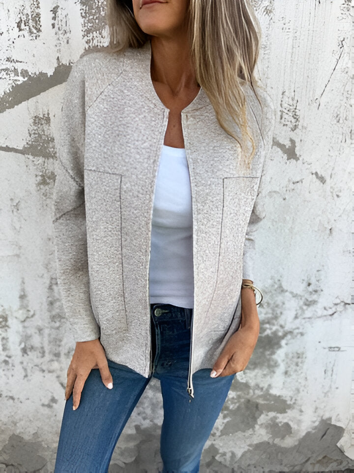 HANNAH | Stylish and Functional Women's Jacket 4