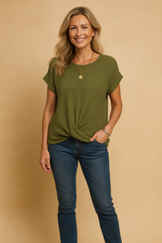 Halina | A casual blouse with a fashionable twist 2