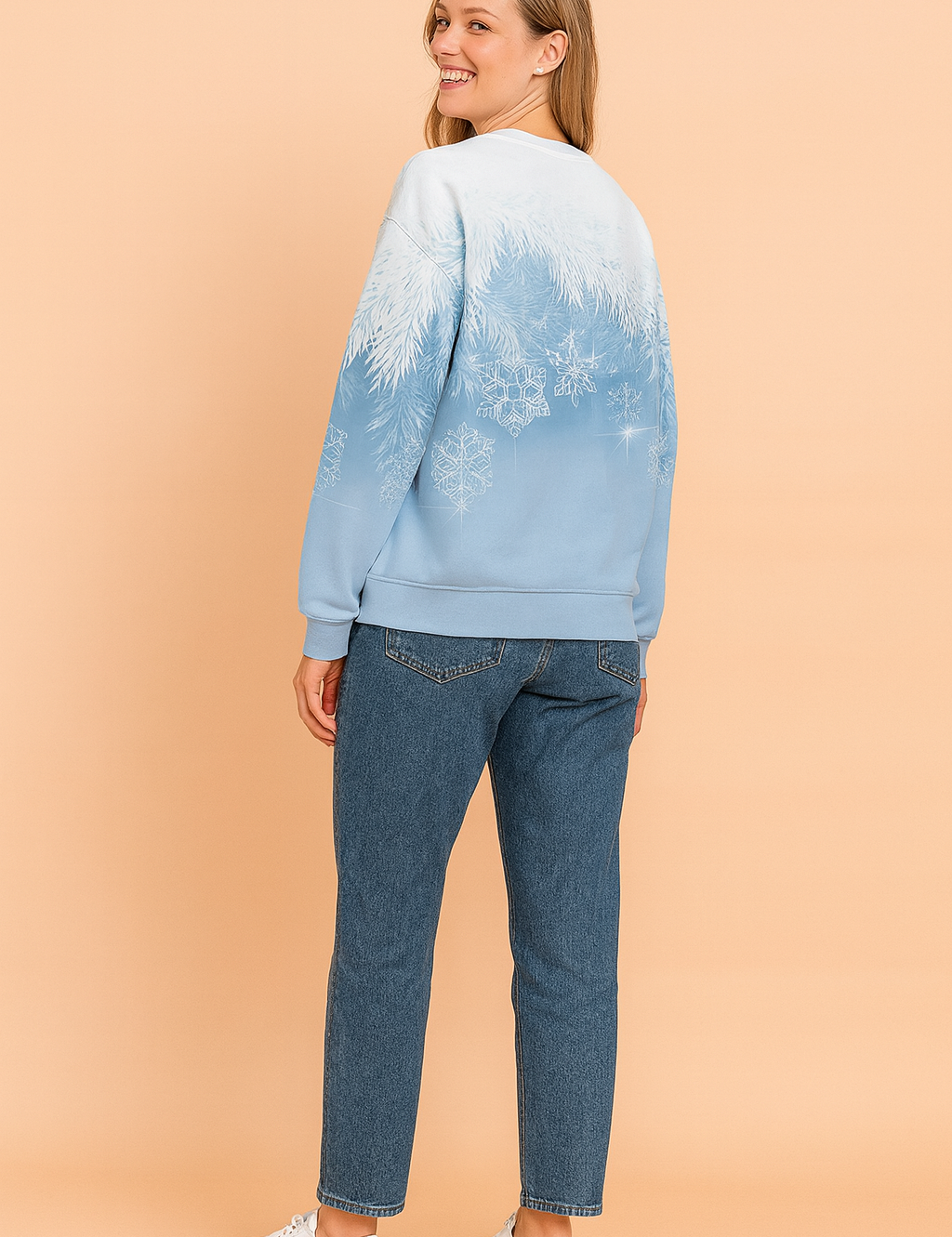 Ilona | Sweater with a winter snowflake motif 1