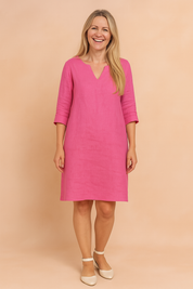 Isabela | Simple design with an elegant neckline 0