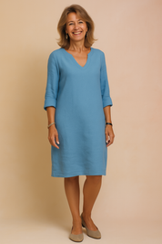 Isabela | Simple design with an elegant neckline 1