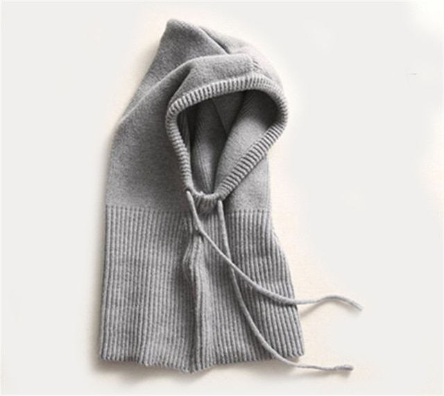 Karen | Cozy winter hooded scarf 2