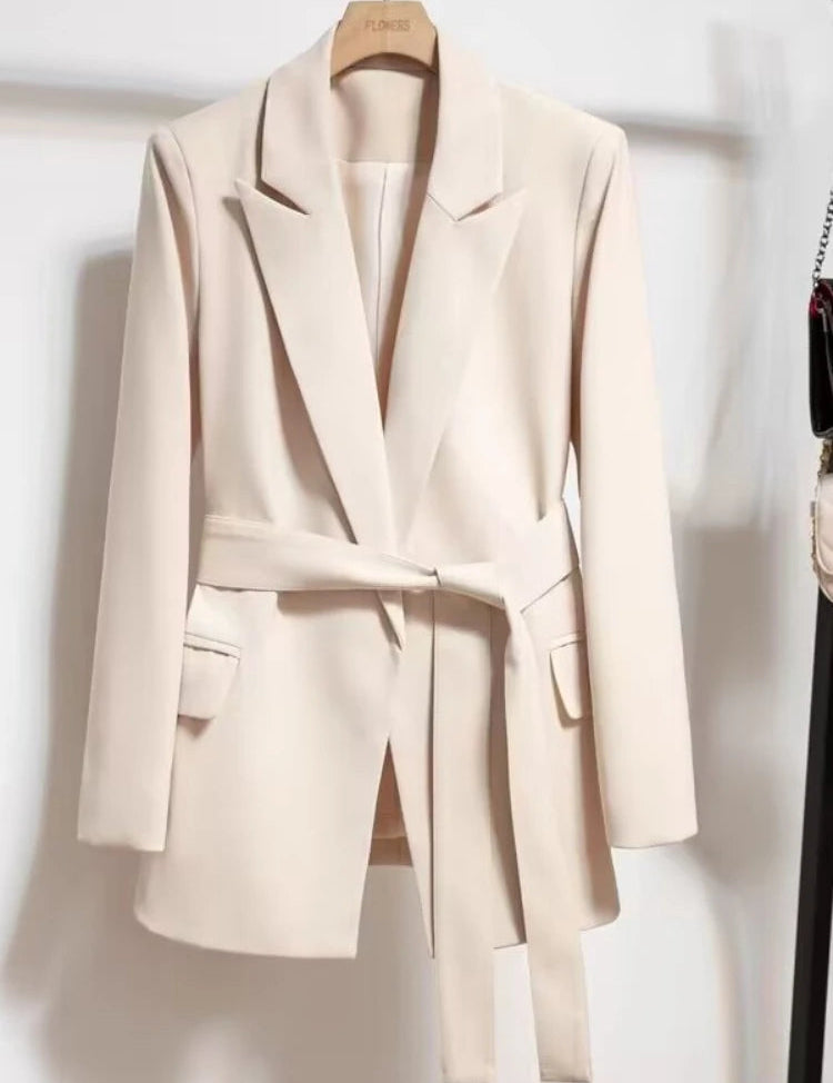 Kiera | Stylish Office Blazer 1