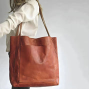 LUCY | Cozy Leather Bag 1