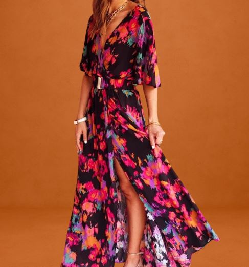 Letizia | Flowy Maxi Dress with Belt and Slit 1