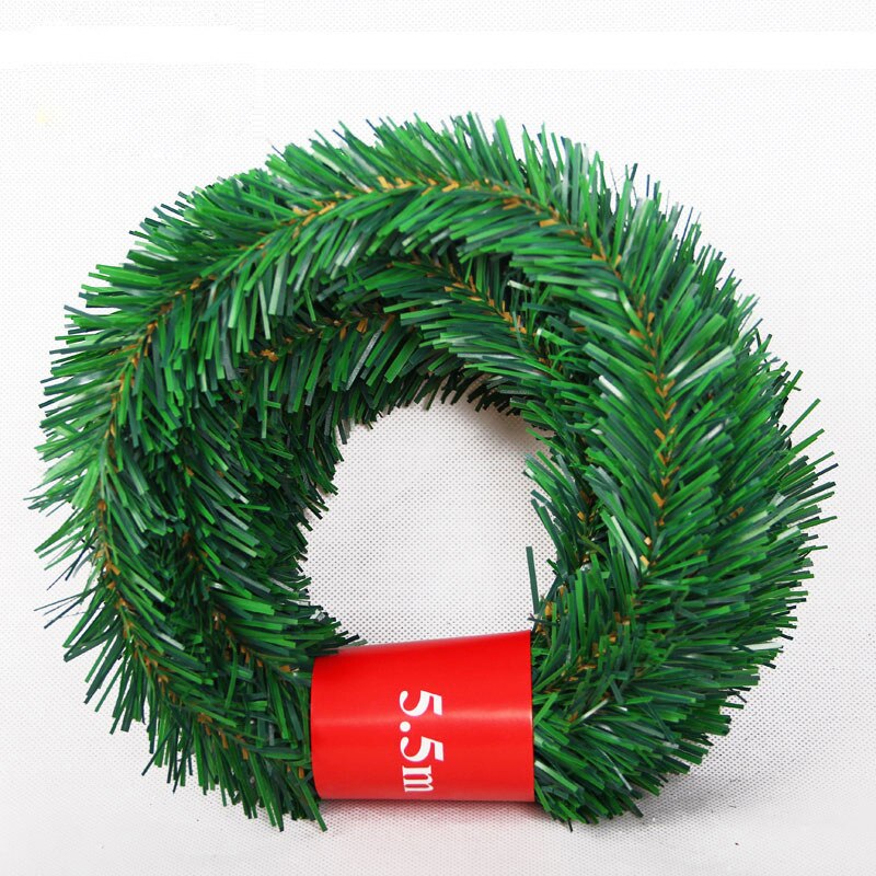 Long Christmas decoration with pine tree 4