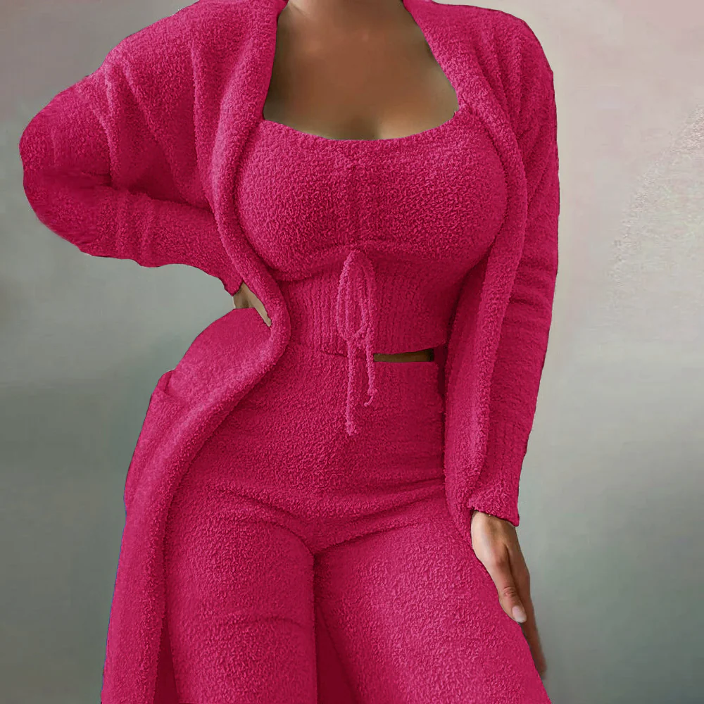 NOVA | Three Piece Lounge Set Women 3