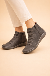 Nina | Trendy orthopedic ankle boots 6