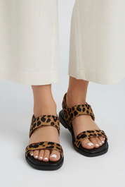 Orthopedic Leopard Print Flat Sandals with Arch Support and Slingback Strap for Women 0