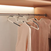 Platzsparende Kleiderbügel | Rutschfest & Drehbar | Schlanker Hals Gegen Schulterbeulen | SlimHang 3