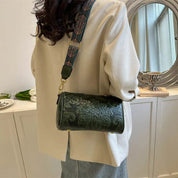 QUINN | Trendy Functional Messenger Bag 0