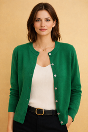 Ewa | Classic round neck cardigan
