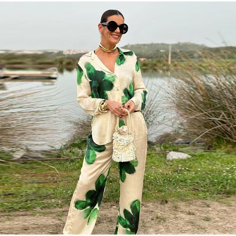 ST MAXIME | Elegant Two Piece Summer Set 2