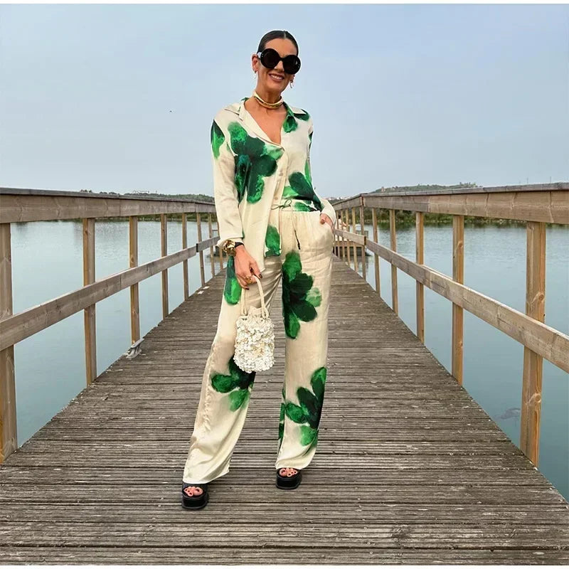 ST MAXIME | Elegant Two Piece Summer Set 4