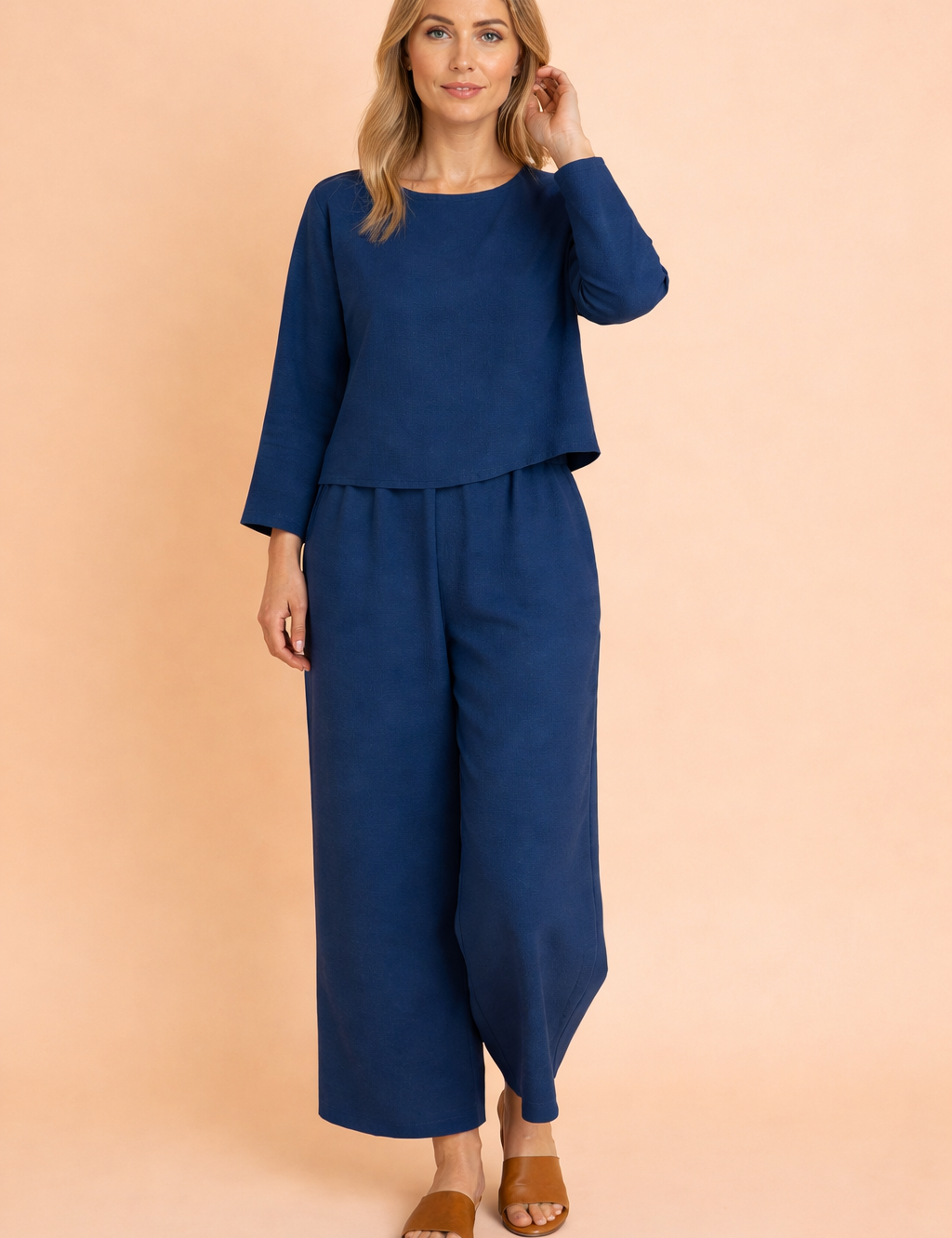 Stylish_in_deep_blue_and_peach.png