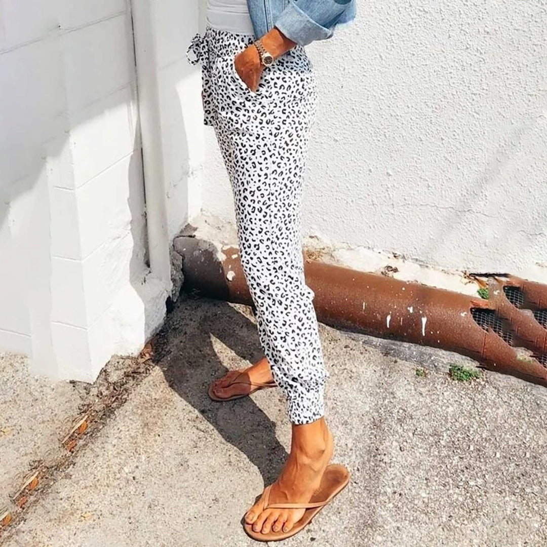 Talia | Comfy Leopard Print Trouser 4