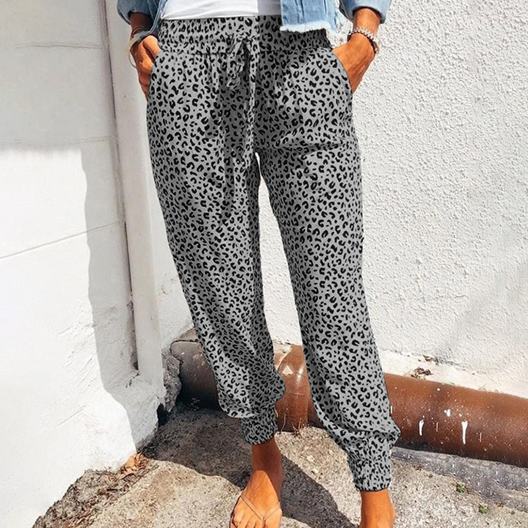 Talia | Comfy Leopard Print Trouser 9