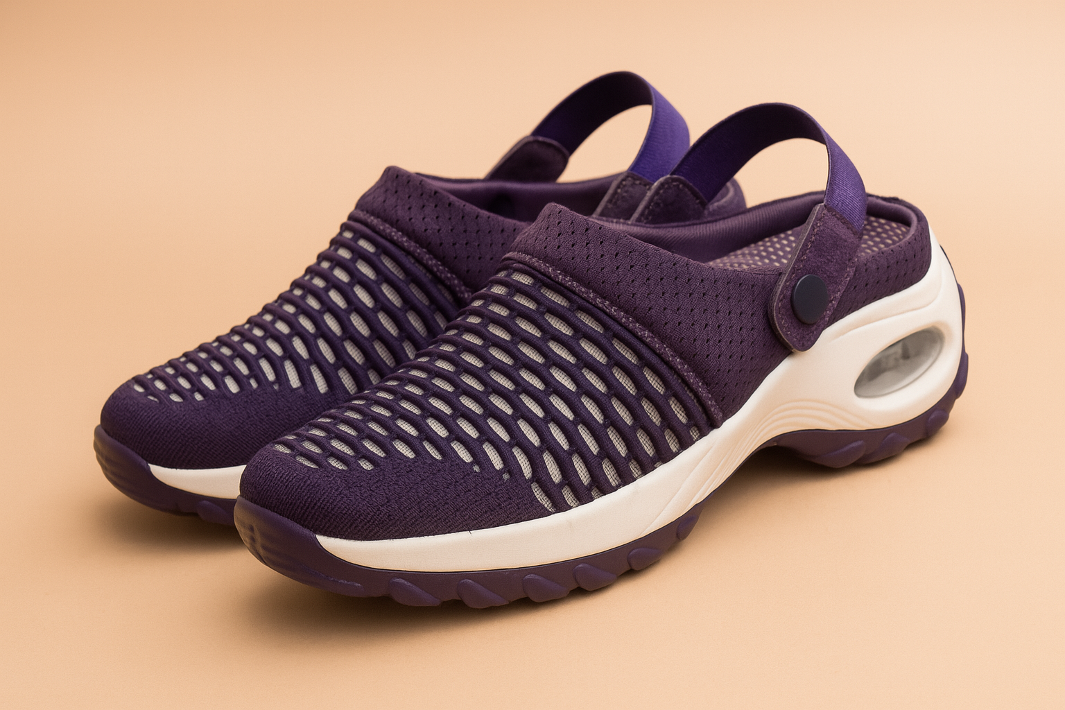 Teresa | Sporty clogs with ventilation 1