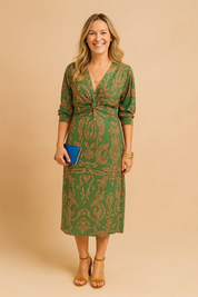 Teresa | Stylish Dress with a V-Neck and Long Sleeves 3