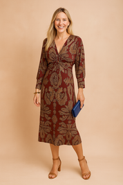 Teresa | Stylish Dress with a V-Neck and Long Sleeves 4