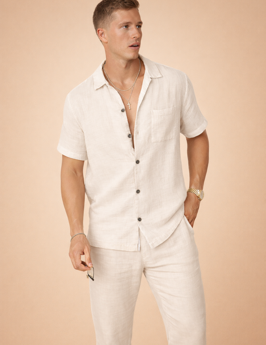 Tomasz | Men's short-sleeved button-down top – casual summer outfit 0