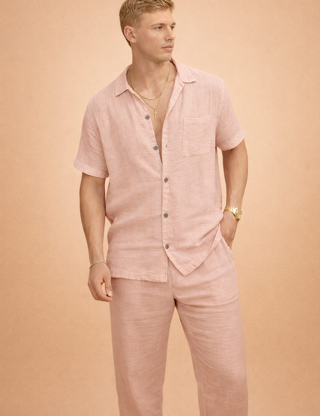 Tomasz | Men's short-sleeved button-down top – casual summer outfit 2