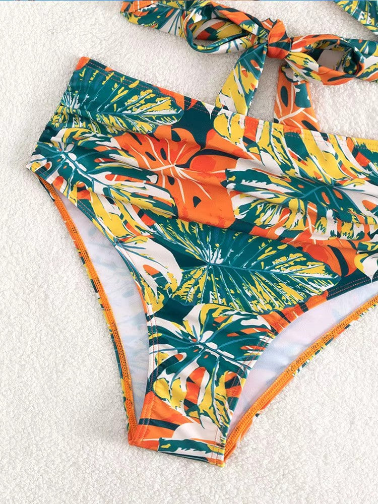 Tropical bikini - bikini set with cheerful print 5