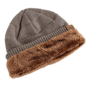 Warm winter hat with fleece lining - Luna 1