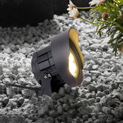 Weather-Resistant Solar Spotlights for Outdoor Use – Durable Solar Powered Security Lights for Trees, Fences, and Pathways 5