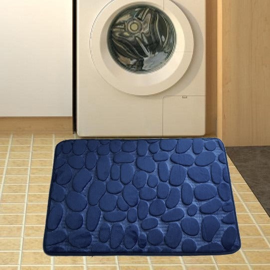 Cozy bath mat - soft and absorbent bathroom mat for added comfort
